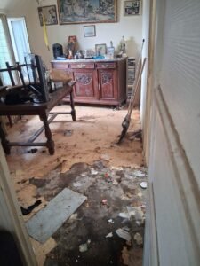debarras-local-commercial-saint-max